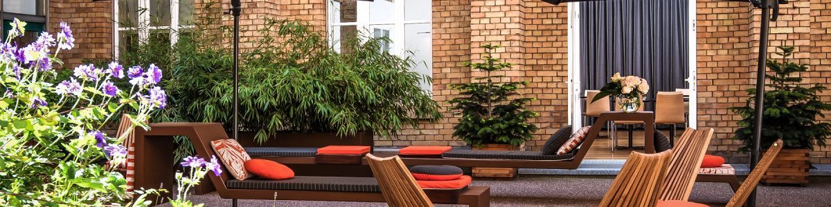 terrasse aménagée en été