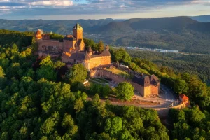 chateau-du-haut-koenigsbourg-castle-alsace-france-medieval-vosges-mountains-selestat-one-main-historical-landmarks-259450555